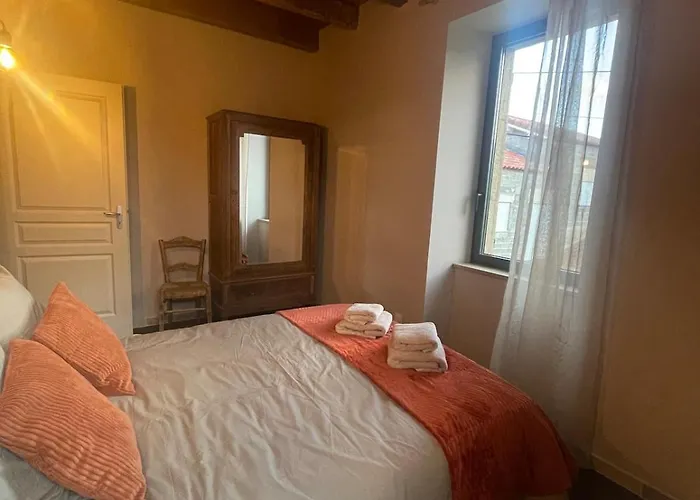 Grande Renovee Avec Piscine