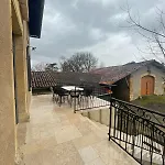 Grande Renovee Avec Piscine Felzins