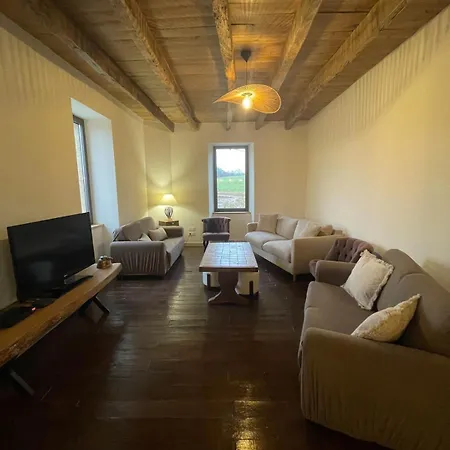 Dom wakacyjny Grande Renovee Avec Piscine