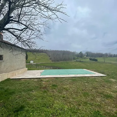 Grande Renovee Avec Piscine Holiday home