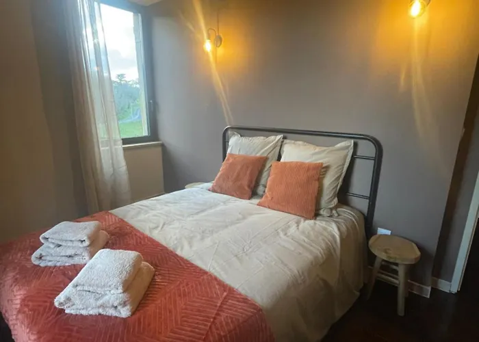 Dom wakacyjny Grande Renovee Avec Piscine