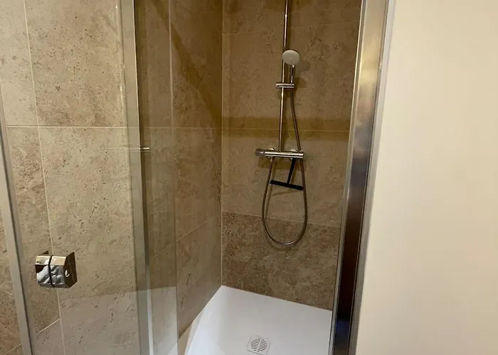 Grande Renovee Avec Piscine